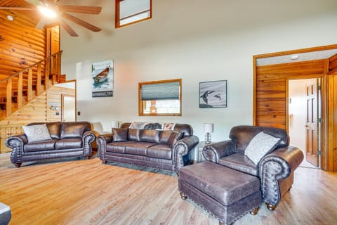 Boat Dock Pet-Friendly Douglas Lake Getaway! House in Douglas Lake