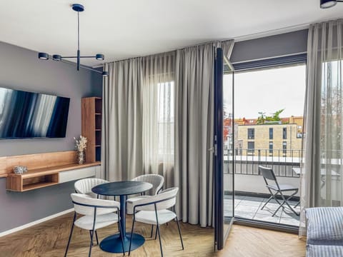 View (from property/room), Living room, Photo of the whole room, Dining area