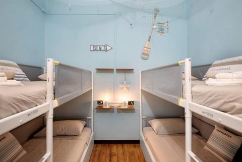 Property building, Living room, Bedroom