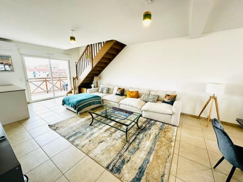 Property building, Living room