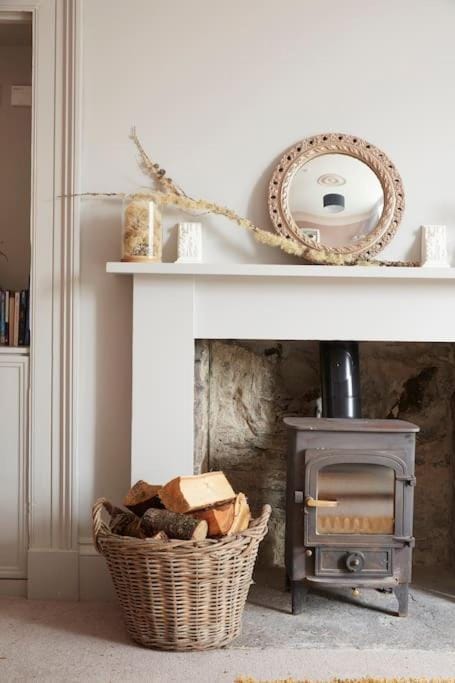 Stylish Scottish Manor, Coillemore House House in Scotland