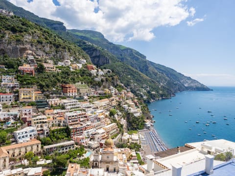 Day, Natural landscape, Beach, Mountain view, Sea view
