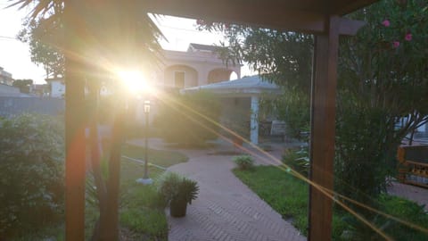Property building, Breakfast