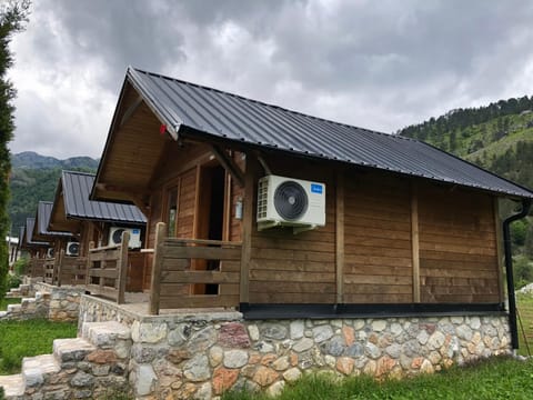 CNTR PARK VALBONa Villa in Montenegro