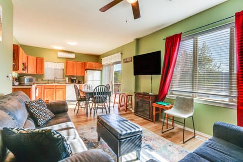 Harrison Home with Grill and Lake Views Walk to Town! House in Harrison