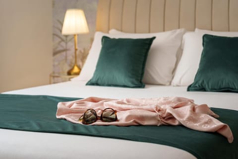 Bed, Decorative detail, Bedroom