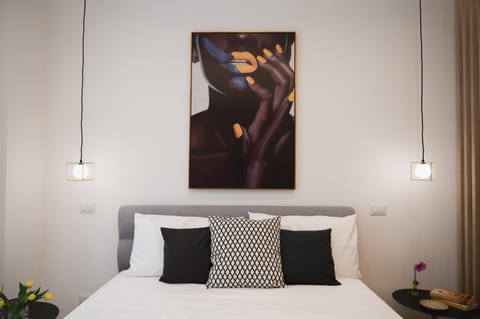 Bed, Decorative detail