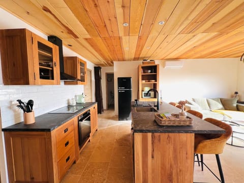 "Bergerie coasina" avec piscine et vue mer House in Ventiseri