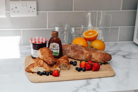 Apple Blosson House in Henley-on-Thames