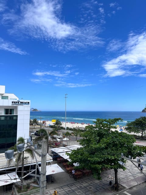 Flat VISTA INCRÍVEL PRAIA DO PEPÊ OLEGARIO MACIEL BARRA DA TIJUCA Apartment in Rio de Janeiro