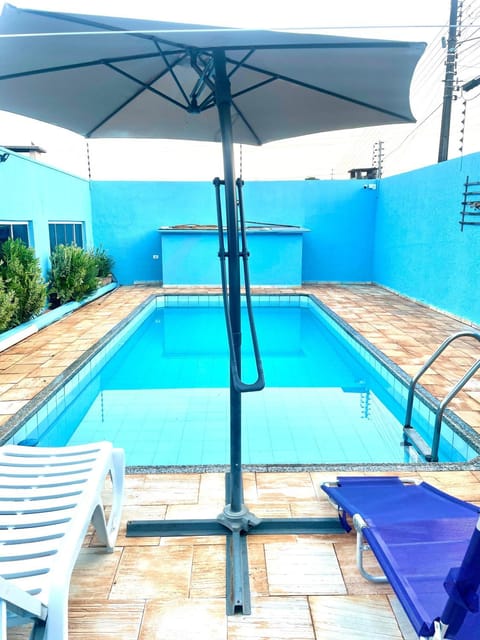 Pool view, Swimming pool, sunbed