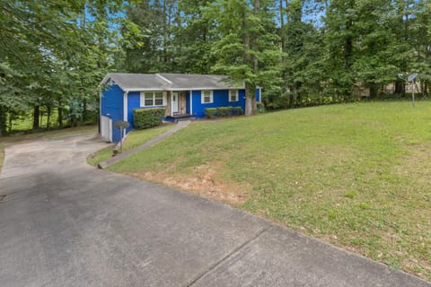 5BD 2BTH Home Near Hartsfield Jackson Airport Villa in Union City