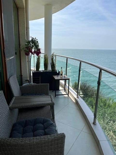 Balcony/Terrace, Seating area, Sea view
