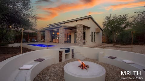 Property building, Swimming pool