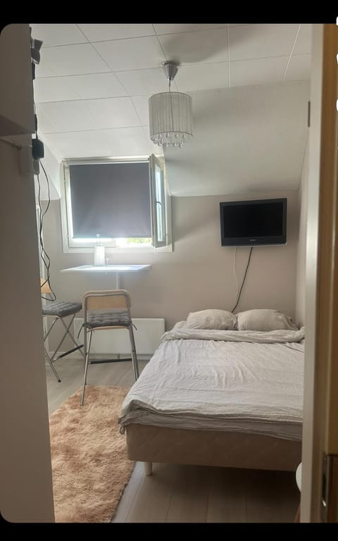 Yksiö lähellä Kupittaa Rautatieasemaa Turku Apartment in Turku