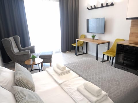 TV and multimedia, Seating area