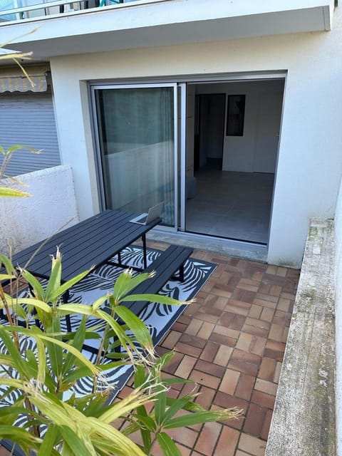 Patio, Balcony/Terrace