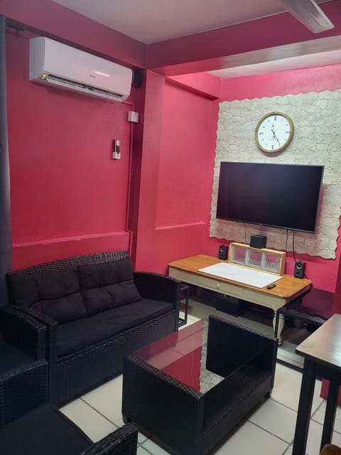 TV and multimedia, Living room, air conditioner