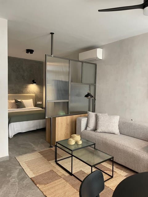 Global Home-Ocaña Apartment in Madrid