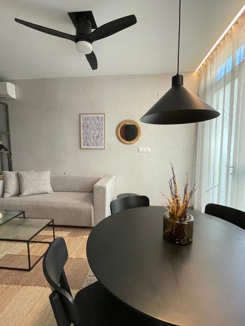 Global Home-Ocaña Apartment in Madrid