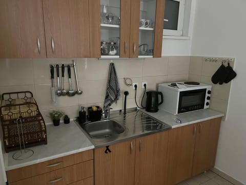 Cozy Nook Apartment in Novi Sad