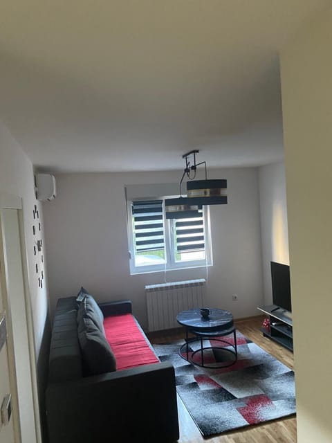 Apartman Fame near Airport Apartment in Belgrade