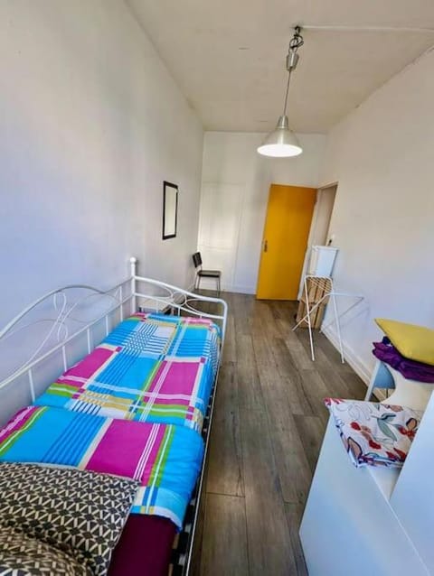 Superbe Chambre - Centre & Equipée avec Wifi Apartment in Grenoble