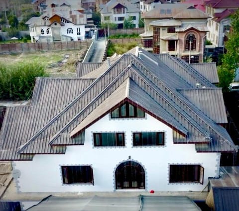Property building, Bird's eye view