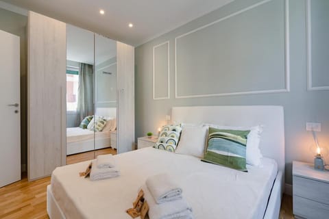 Bed, Bedroom, wardrobe