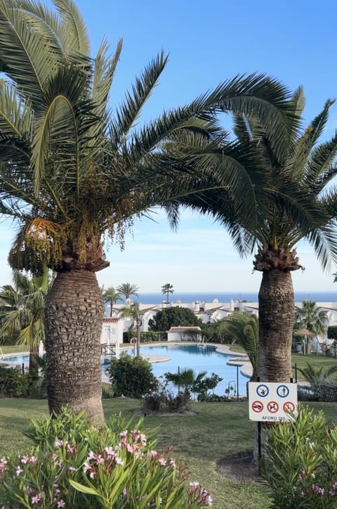 Garden view, Sea view