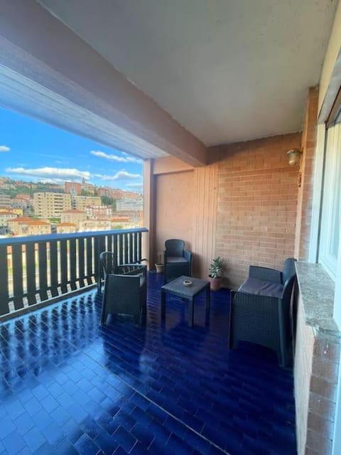 Balcony/Terrace, Balcony/Terrace, City view, City view