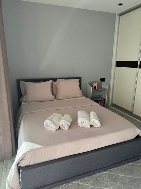 3 pièces avec vue mer à 5 min de la gare et 10 min du centre Apartment in Monaco