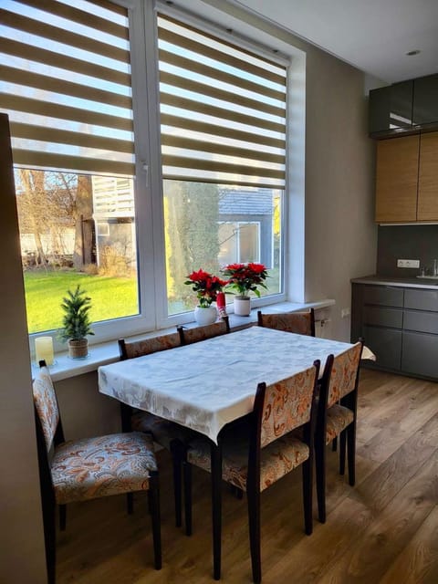 Central Family Apt 70 m2 with free Parking & Private Entrance Apartment in Lithuania