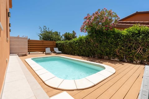 Pool view, Swimming pool
