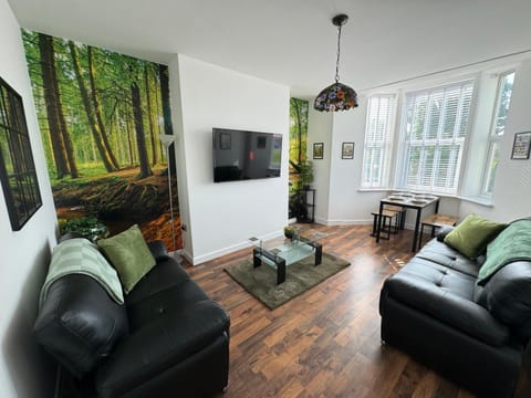 Spanish City View 3 Stunning sea front apartment Free onsite parking Apartment in Whitley Bay