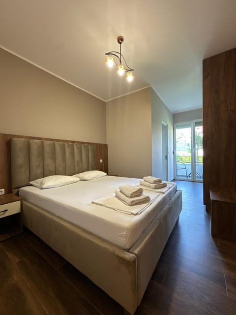 Residence LEORA Bed and Breakfast in Ulcinj Municipality