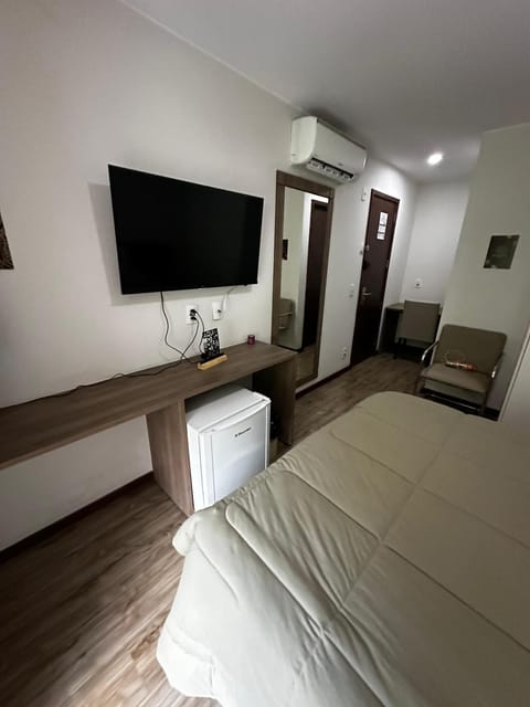 TV and multimedia, Evening entertainment, air conditioner