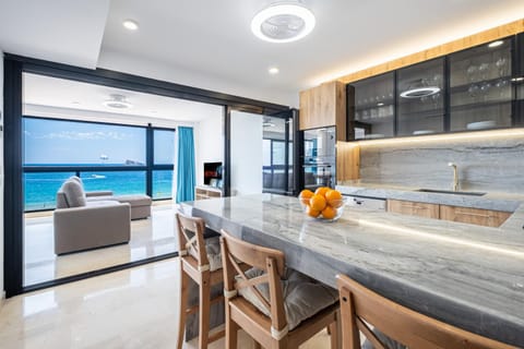 Kitchen or kitchenette, Living room, Seating area, Sea view