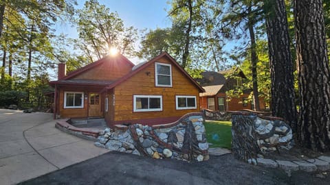 Property building, Day, Natural landscape