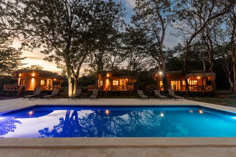 Swimming pool, Swimming pool