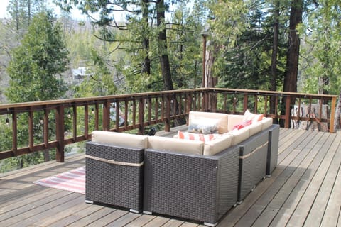 View (from property/room), Balcony/Terrace