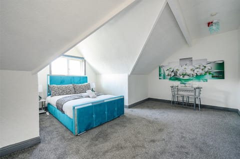 *RA7H* For your relaxed & Cosy stay + Free Parking Vacation rental in Leeds