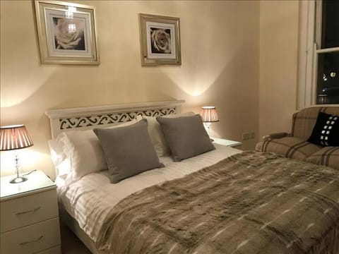 The Paradise Suite Apartment in Southport