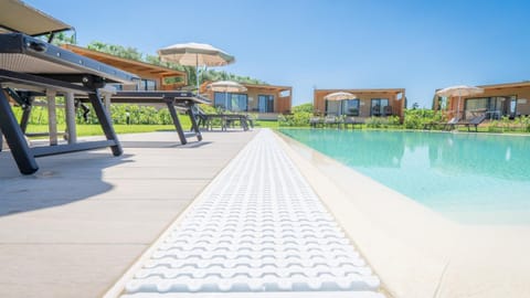 Property building, Swimming pool