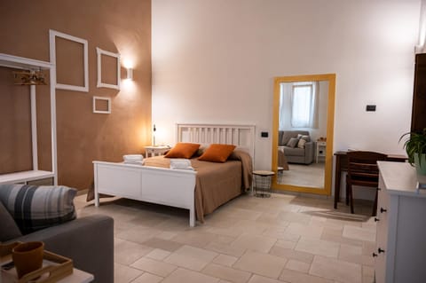 Photo of the whole room, Bedroom, air conditioner
