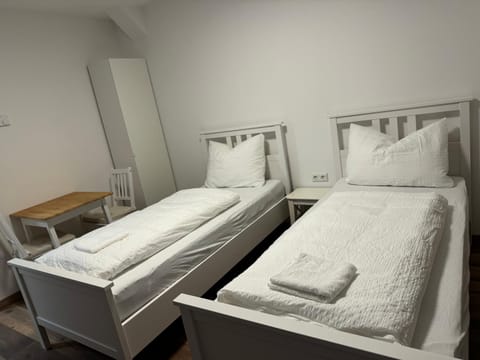 PENSION AMEDY Bed and Breakfast in Lubeck