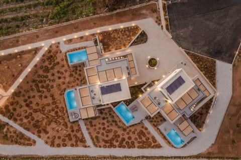 Property building, Bird's eye view