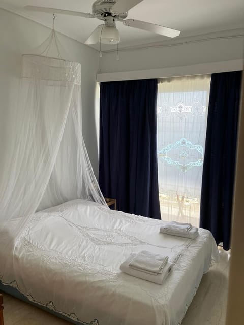 Seaside apartment away from the city- Oropos, Attiki Apartment in East Attica Regional Unit, Greece