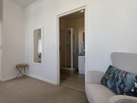 Bathroom, Living room