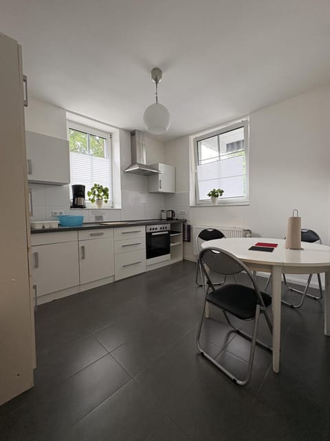Kitchen or kitchenette, kitchen